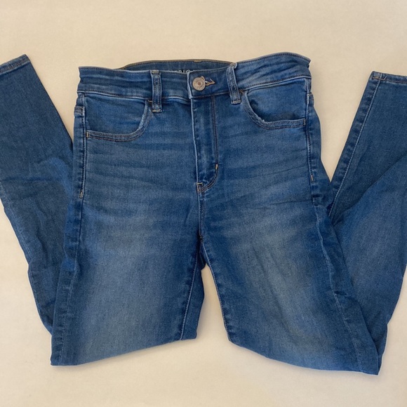 American Eagle Hi-Rise Jegging in Ne(x)t Level Stretch, Size 6 Short, Blue - Picture 2 of 7